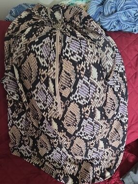 Lipsy Snake Print Zip Front Top in Beige, Black and Lavender